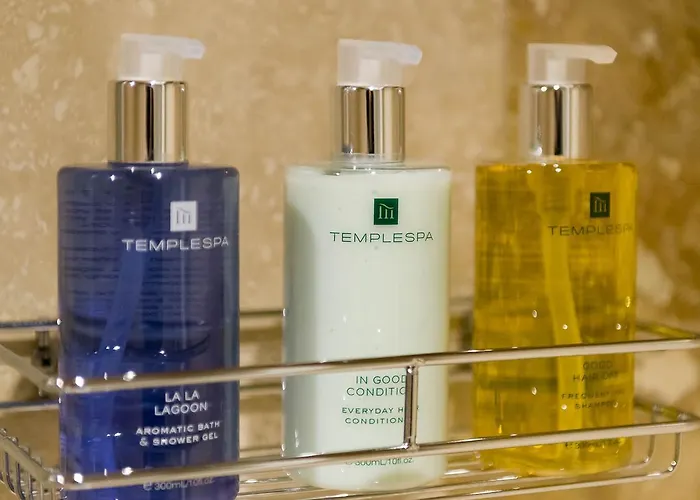 לינה וארוחת בוקר The Old Town Hall