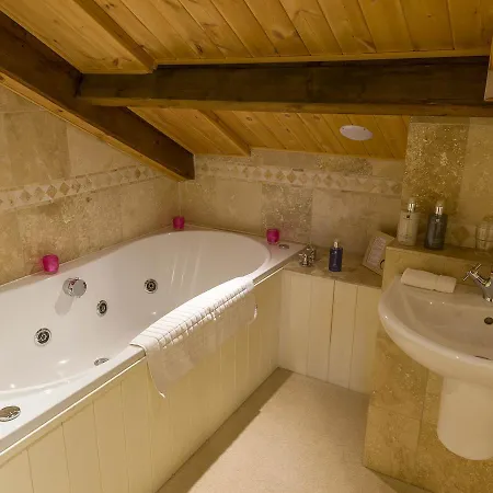 The Old Town Hall Nocleg ze śniadaniem Redmire